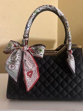 2 in1 Le Monde Red Heart Sun twilly Handbag Neck Scarf White Black